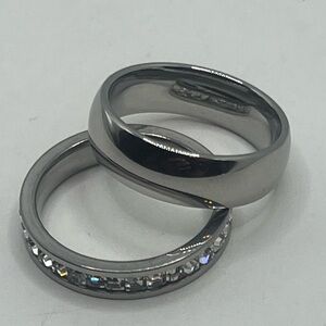 Stainless steel Silver Band Ring Set size 7